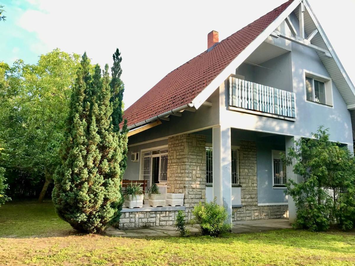 Rita Apartman Balatonszeplak Сиофок Екстериор снимка